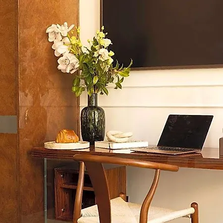 Palais Bourbon - Suite11- 4p - Invalides Hotel